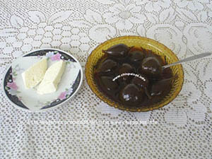Dulce de brevas, caladas en panela, acompañadas ,  con quesito, Receta colombiana, receta paisa, fotos, imagenes, vistas, dibujos 